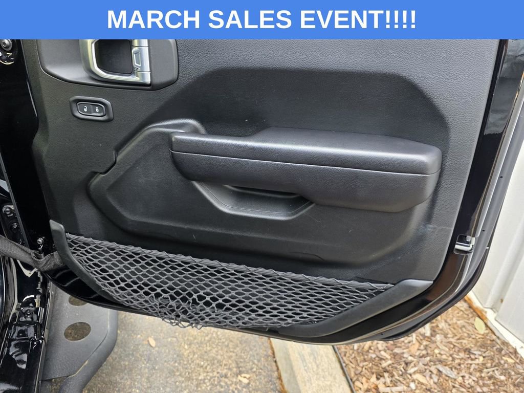 Used 2020 Jeep Wrangler Sport image 29