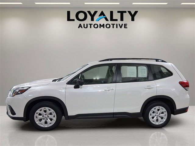 Used 2023 Subaru Forester image 2