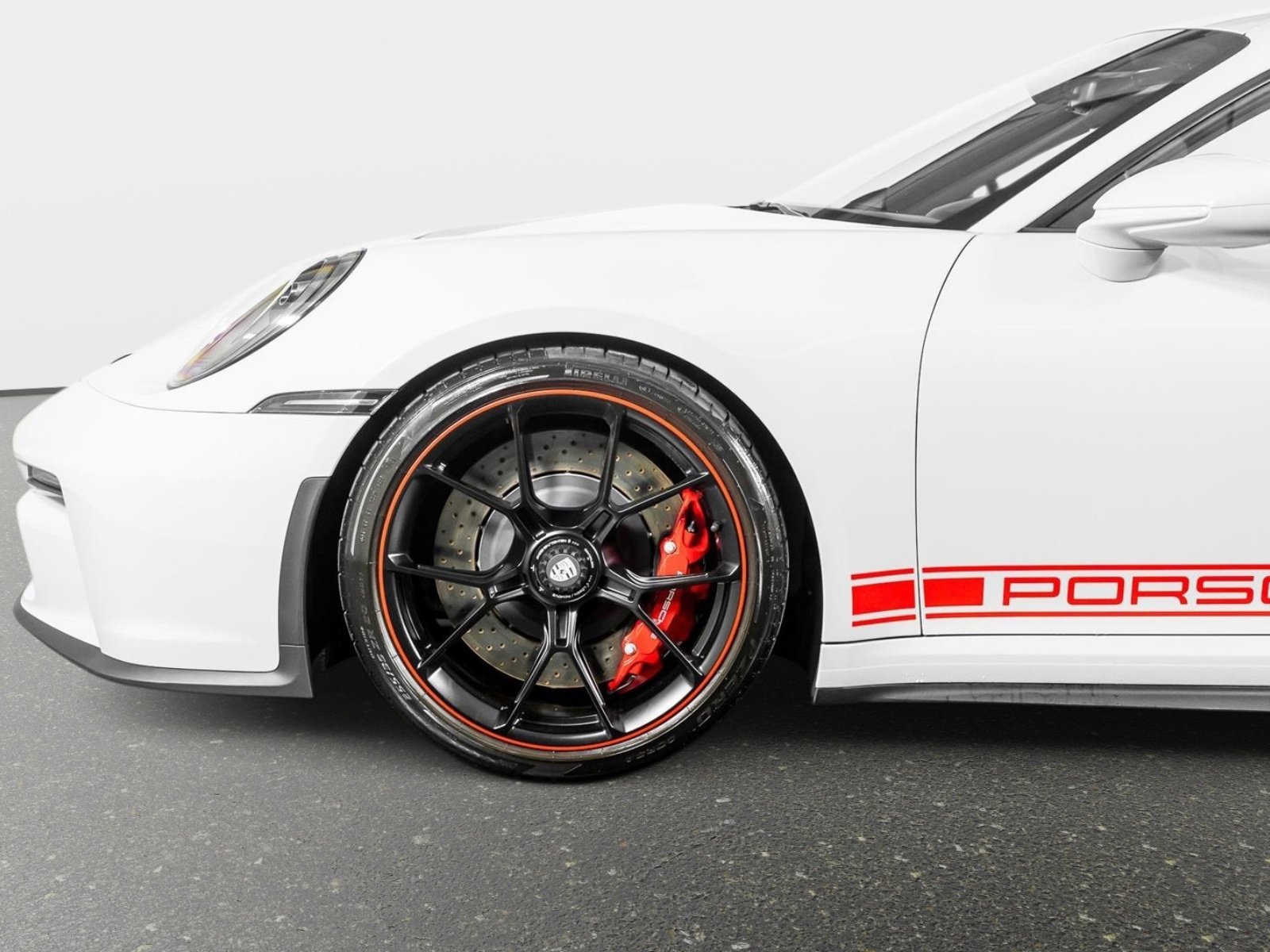 Used 2024 Porsche 911 GT3 image 18