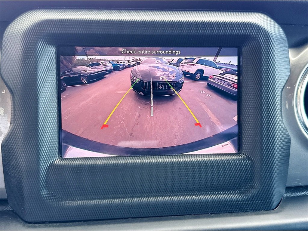 Used 2021 Jeep Wrangler Unlimited Sahara image 14