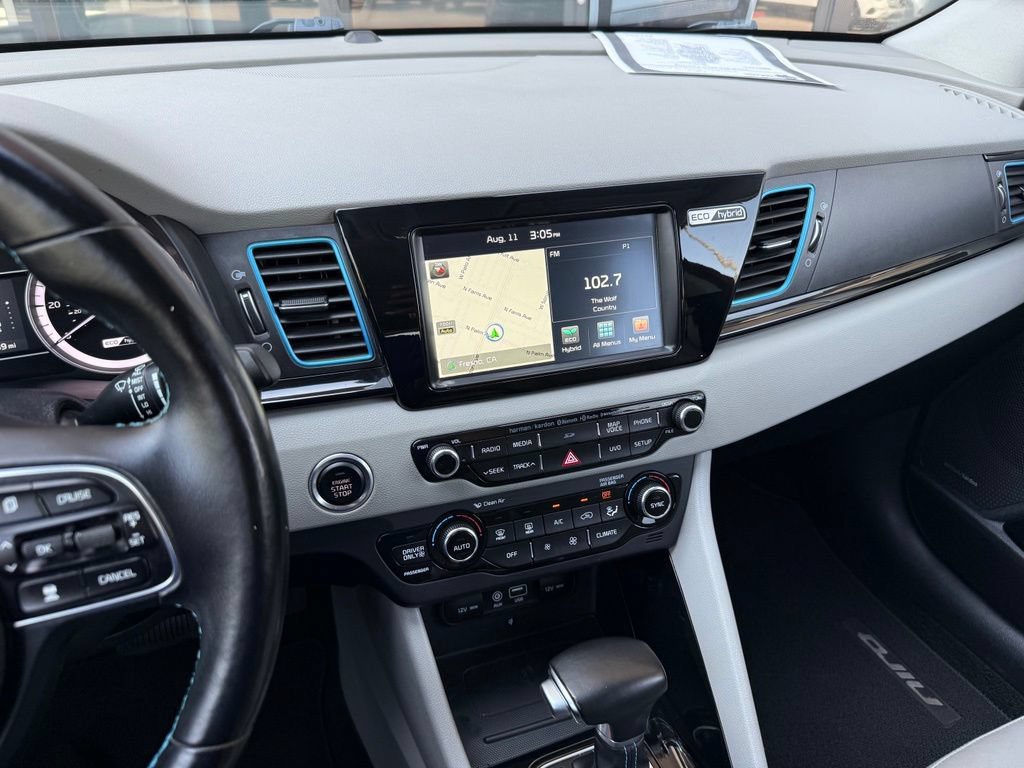 Used 2018 Kia Niro Touring FWD image 20