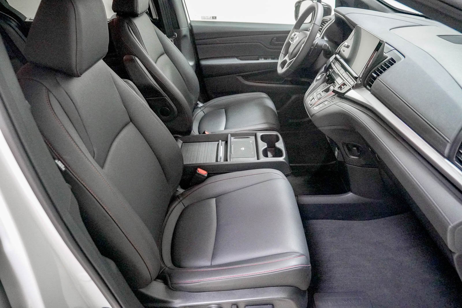 Certified 2026 Honda Odyssey Sport-L image 31