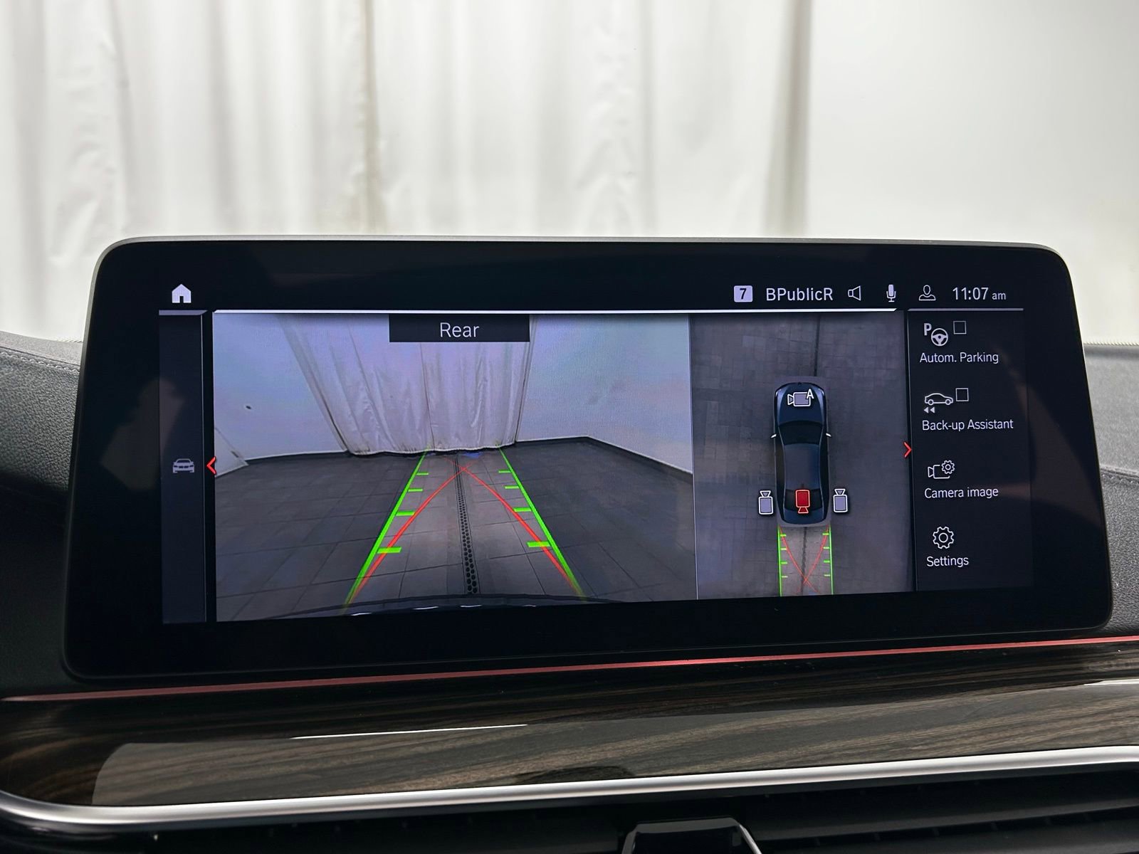 Used 2021 BMW M550i xDrive w/ Executive Package image 19