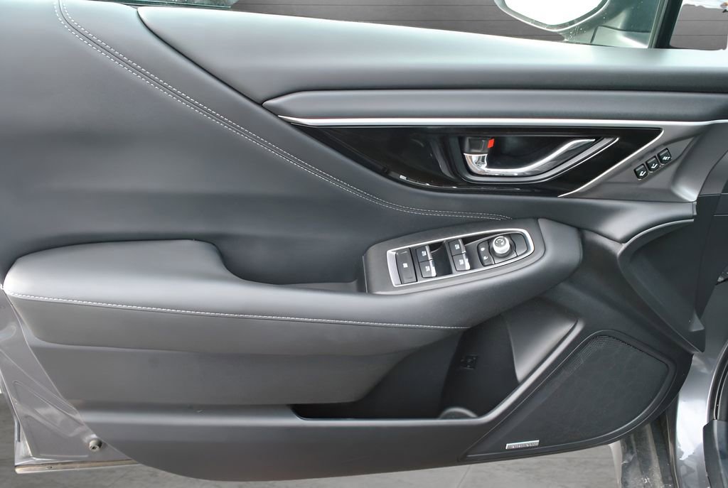 Used 2021 Subaru Outback Limited w/ Popular Package #2 image 30