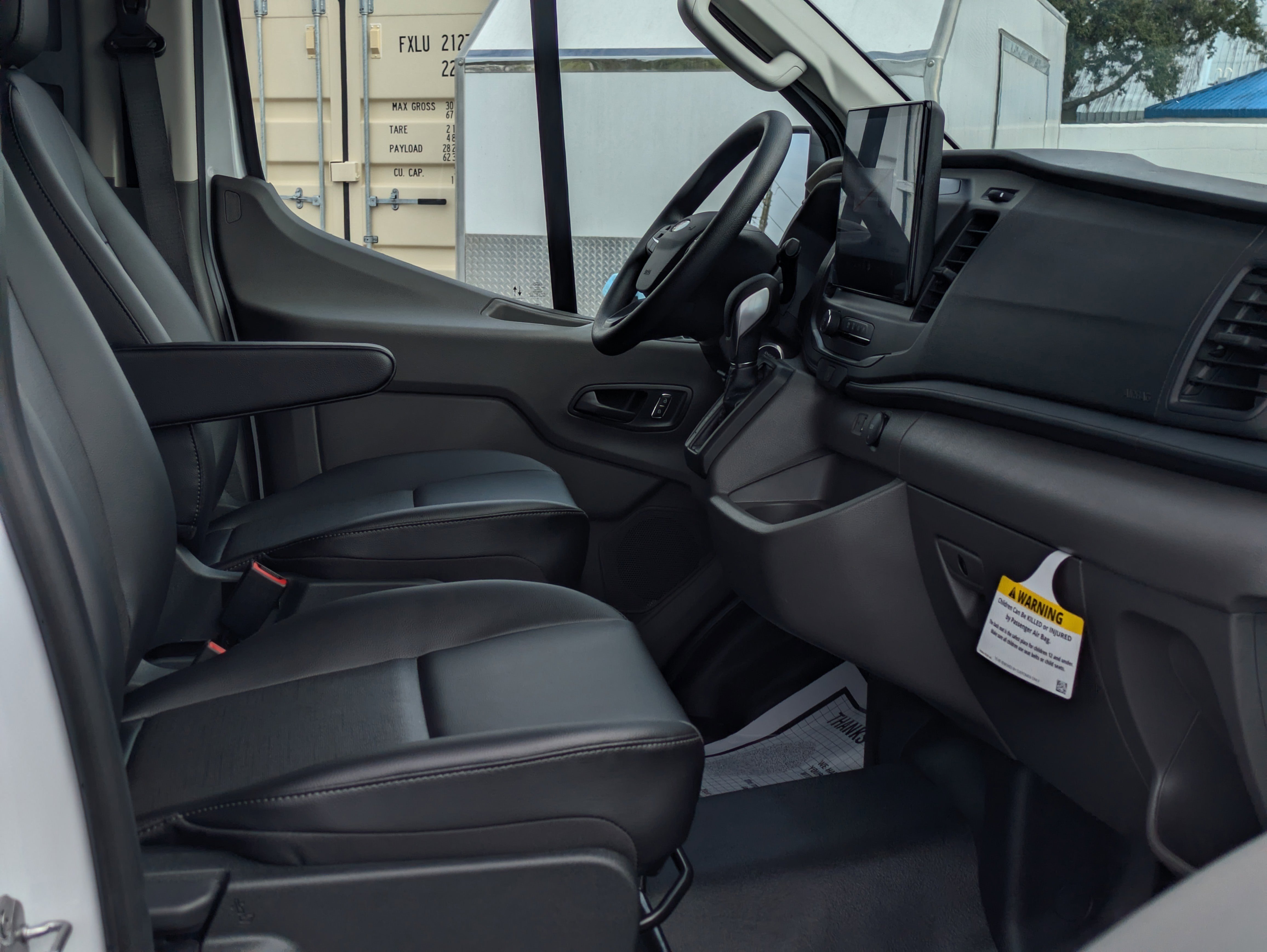 New 2026 Ford Transit 150 Low Roof RWD image 17