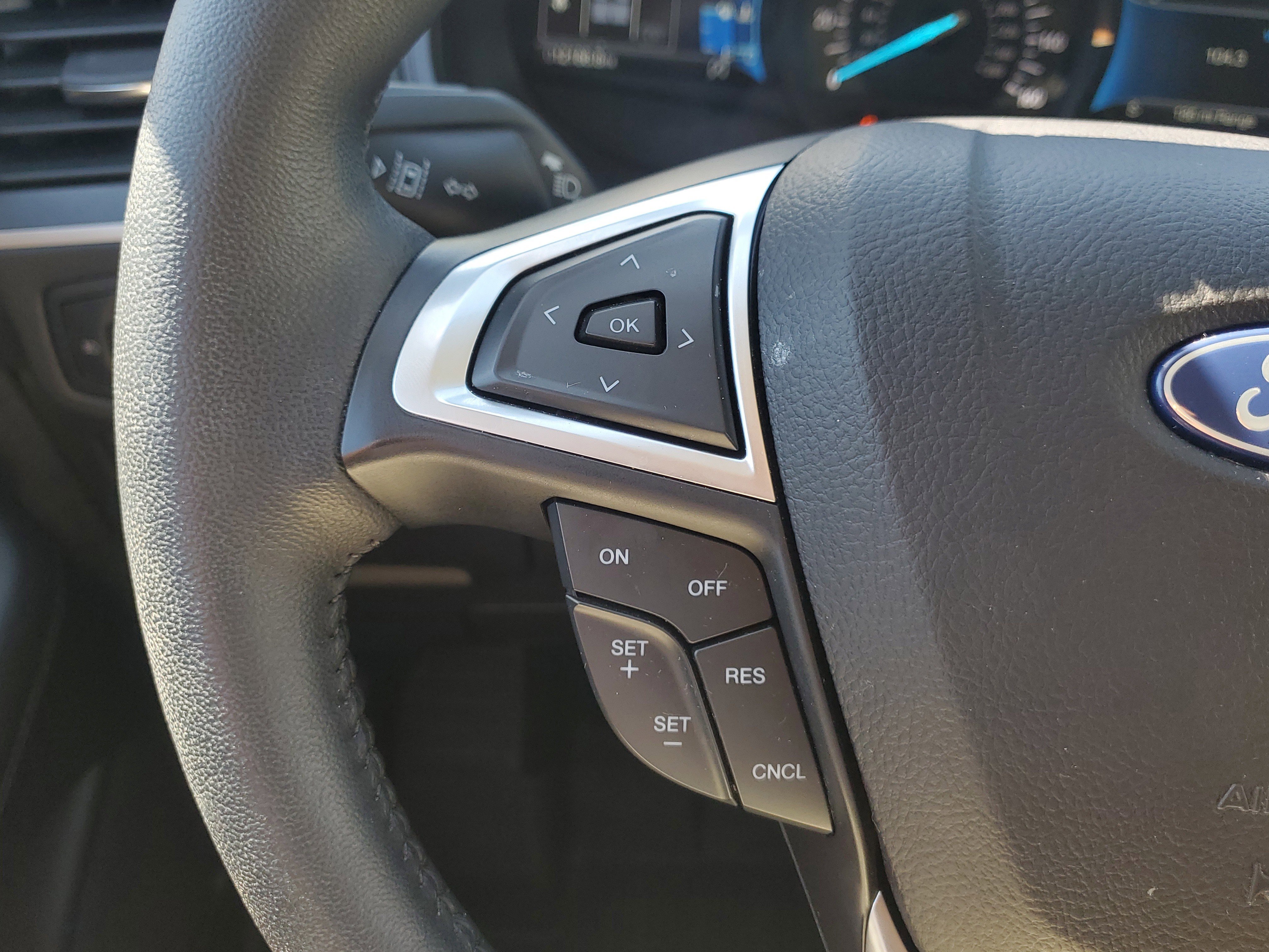 Certified 2023 Ford Edge SEL w/ Convenience Package AWD/4WD image 26