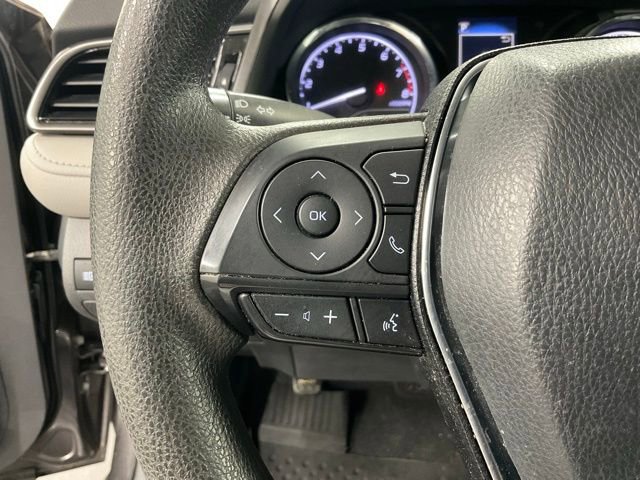 Used 2020 Toyota Camry LE w/ Carpet Mat Package image 17