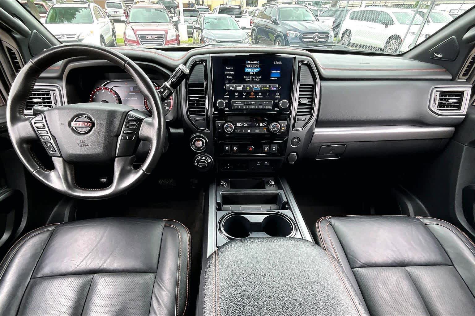 Used 2021 Nissan Titan PRO-4X w/ Pro-4x Convenience Package AWD/4WD image 14
