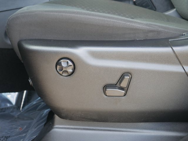 Used 2021 Jeep Grand Cherokee Laredo image 13