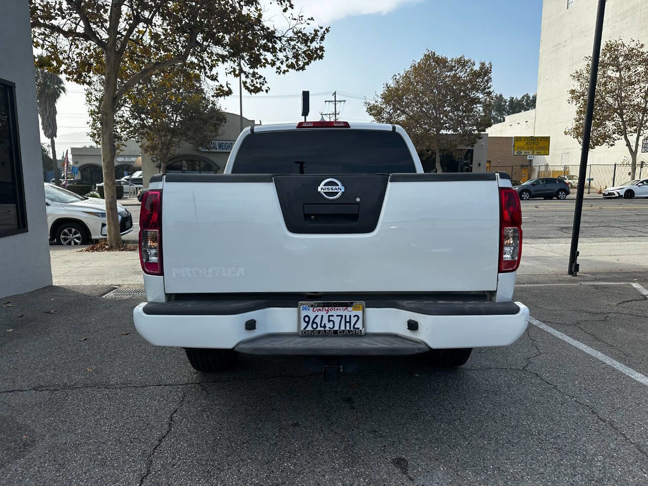 Used 2012 Nissan Frontier SV w/ Sport Appearance Pkg image 9