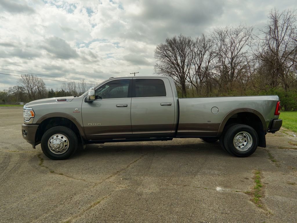 Used 2023 RAM 3500 Limited AWD/4WD image 5