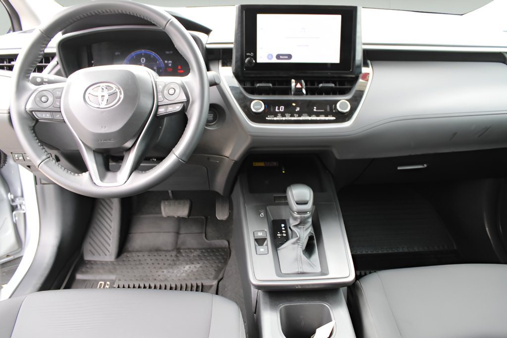 Certified 2026 Toyota Corolla Cross LE AWD/4WD image 10