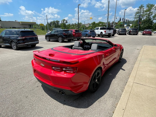 Used 2020 Chevrolet Camaro LT image 5