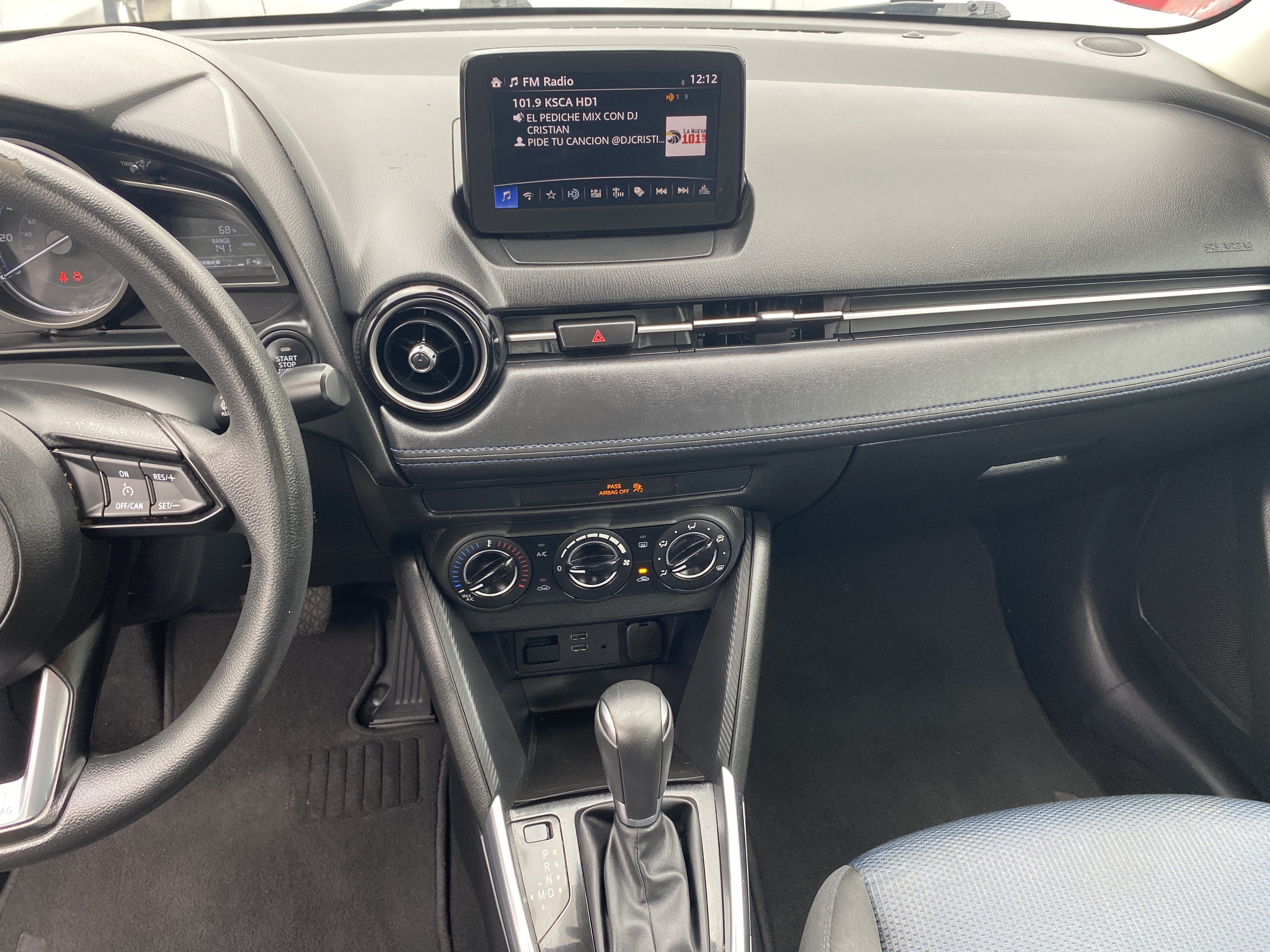 Used 2019 Toyota Yaris LE FWD image 13