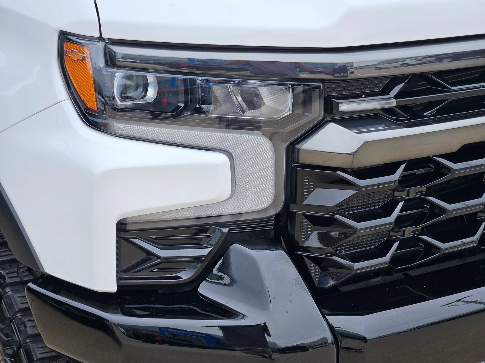 Certified 2026 Chevrolet Silverado 1500 ZR2 AWD/4WD image 10