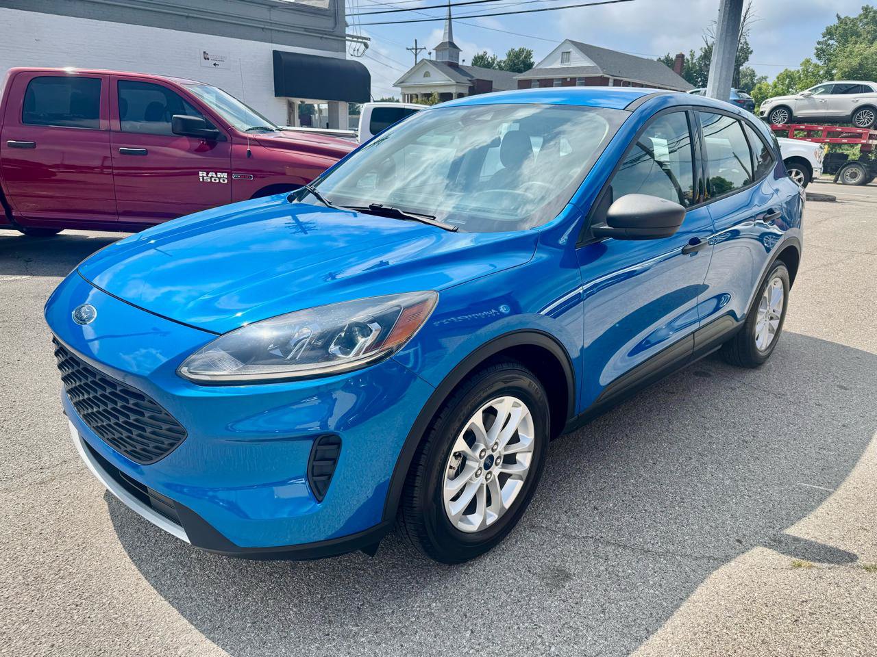 Used 2020 Ford Escape S FWD image 3
