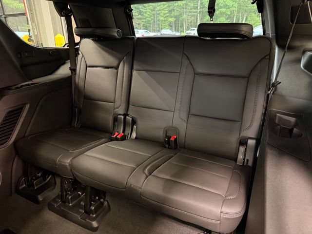 Used 2025 GMC Yukon Denali w/ Denali Reserve Package AWD/4WD image 22