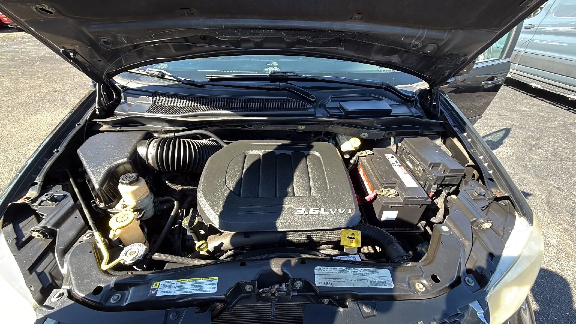 Used 2012 Dodge Grand Caravan Crew image 24