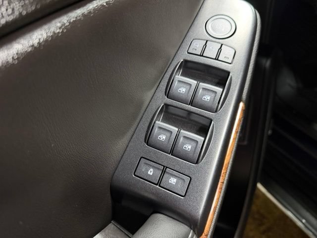 Used 2020 Chevrolet Tahoe Premier AWD/4WD image 13