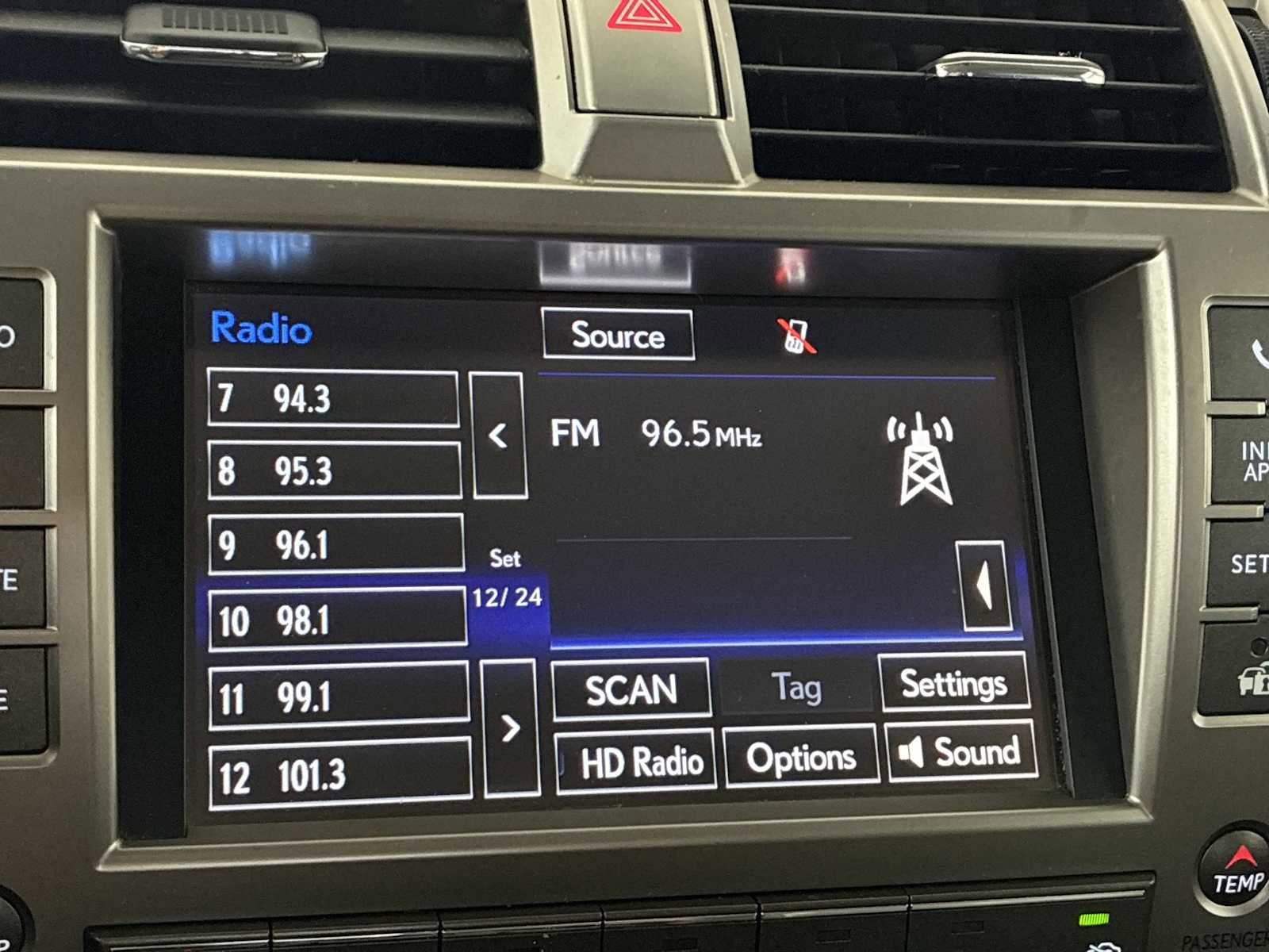 Used 2017 Lexus GX 460 w/ Navigation Package image 12