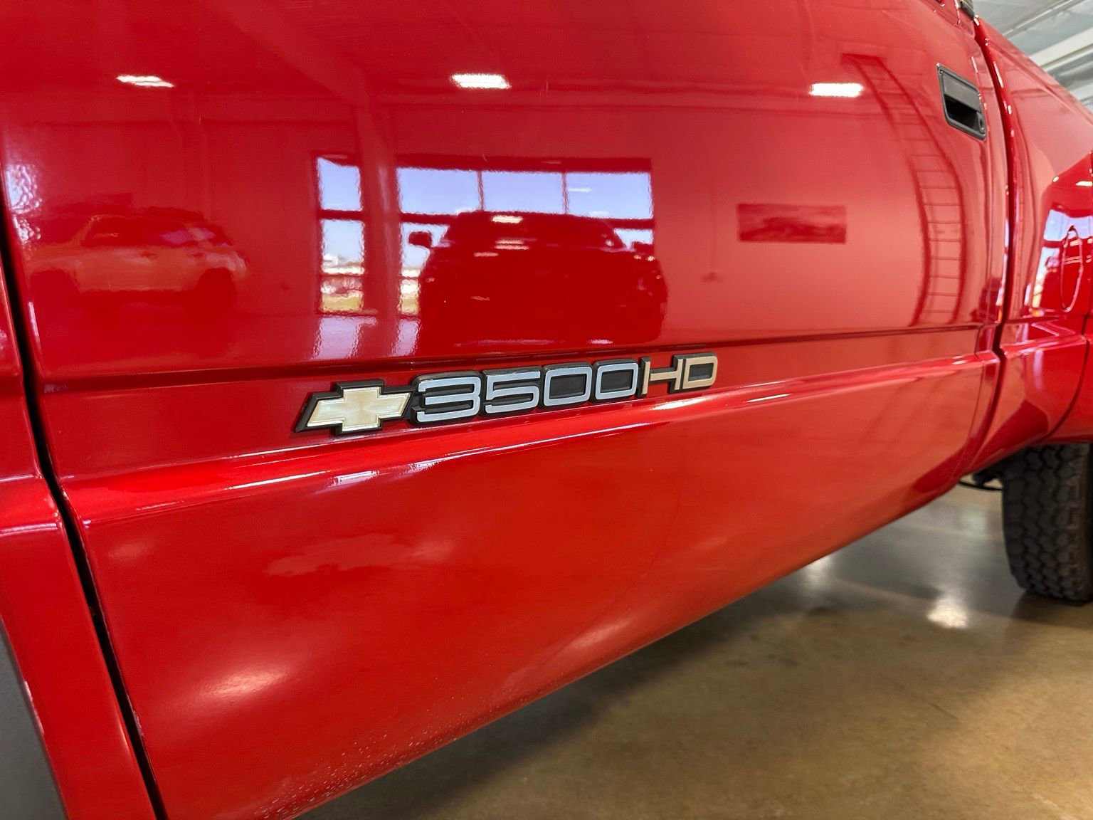 Used 1995 Chevrolet Silverado 3500 4x4 Regular Cab image 34