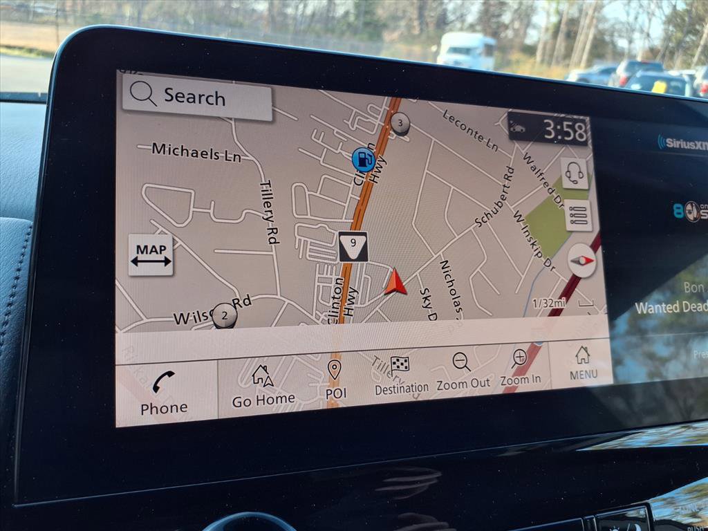 Used 2024 Nissan Armada SV image 20