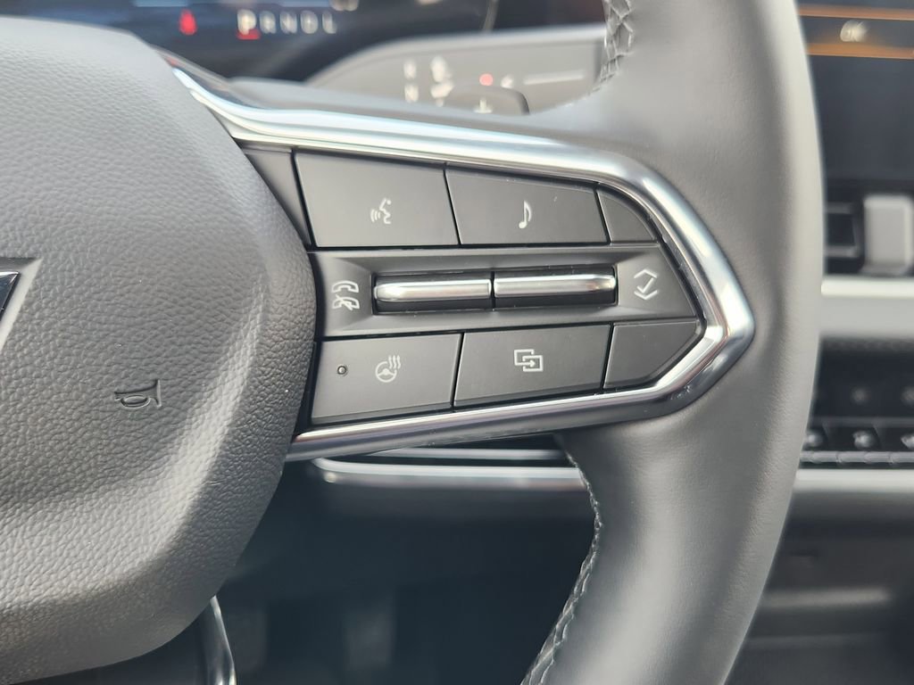 New 2026 Chevrolet Equinox LT w/ Convenience Package II FWD image 30