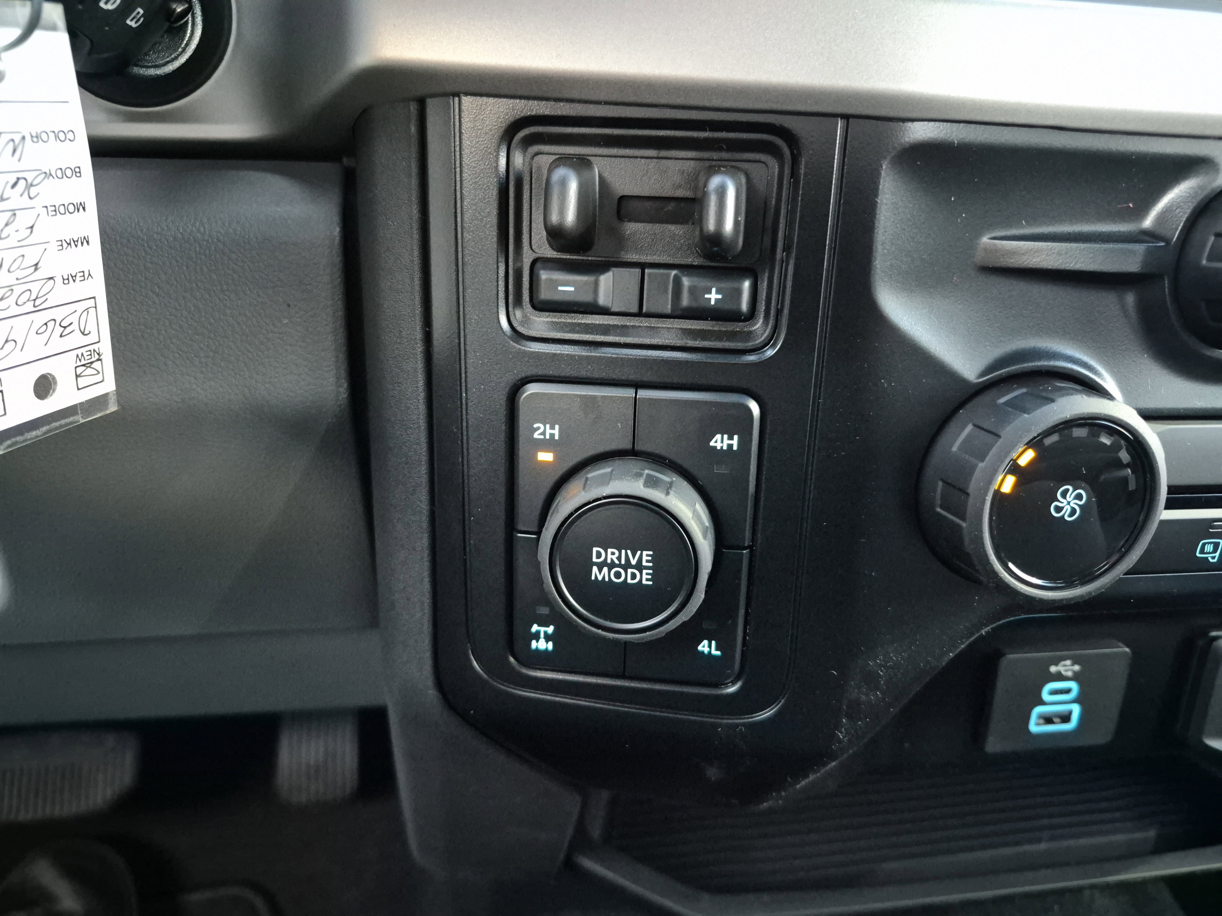 New 2026 Ford F250 XL w/ STX Appearance Package image 31