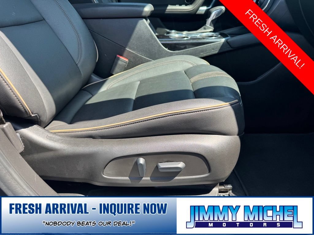 Used 2022 Chevrolet Blazer Premier AWD/4WD image 19