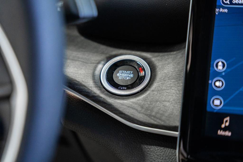 Certified 2024 Jeep Grand Cherokee L Limited w/ Luxury Tech Group II image 27