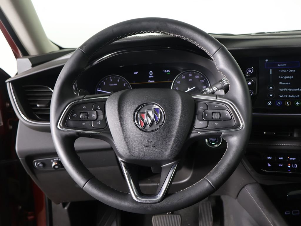Used 2023 Buick Envision Essence image 37