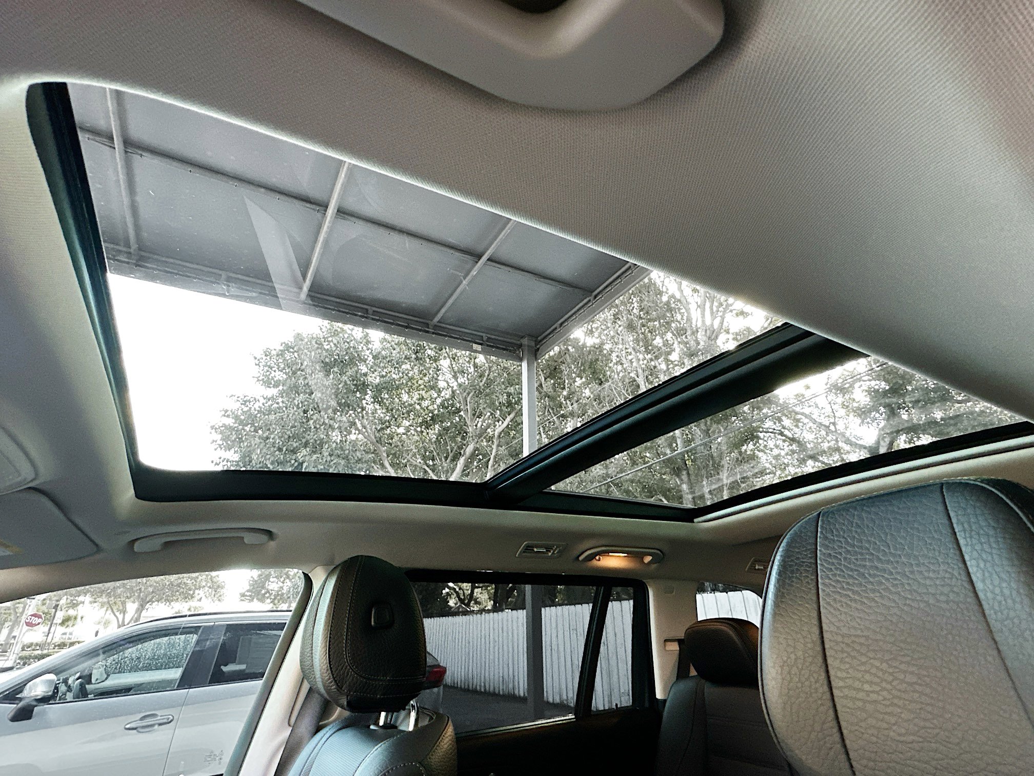 Used 2023 Mercedes-Benz GLS 580 4MATIC image 23