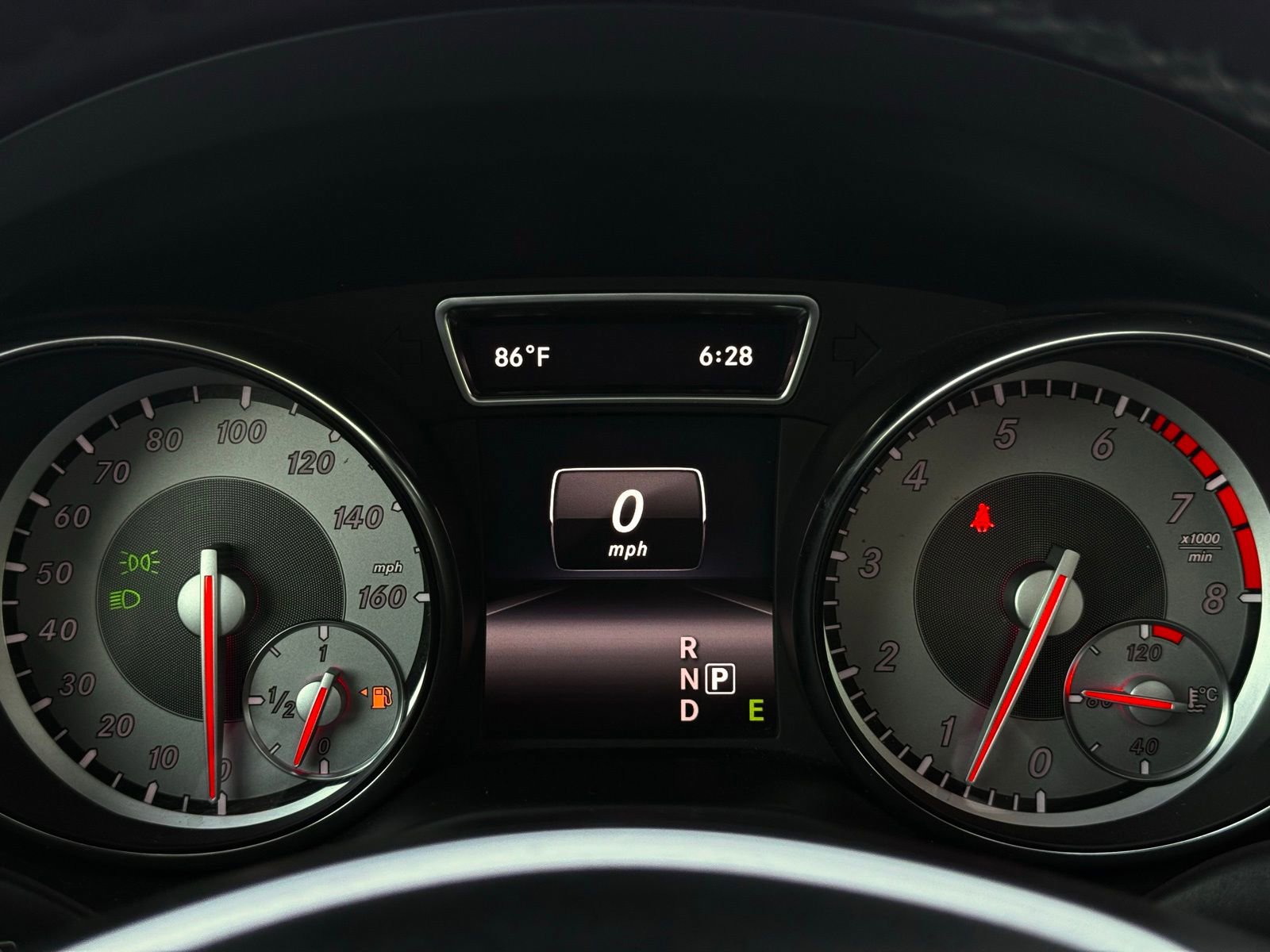 Used 2015 Mercedes-Benz GLA 250 4MATIC image 35