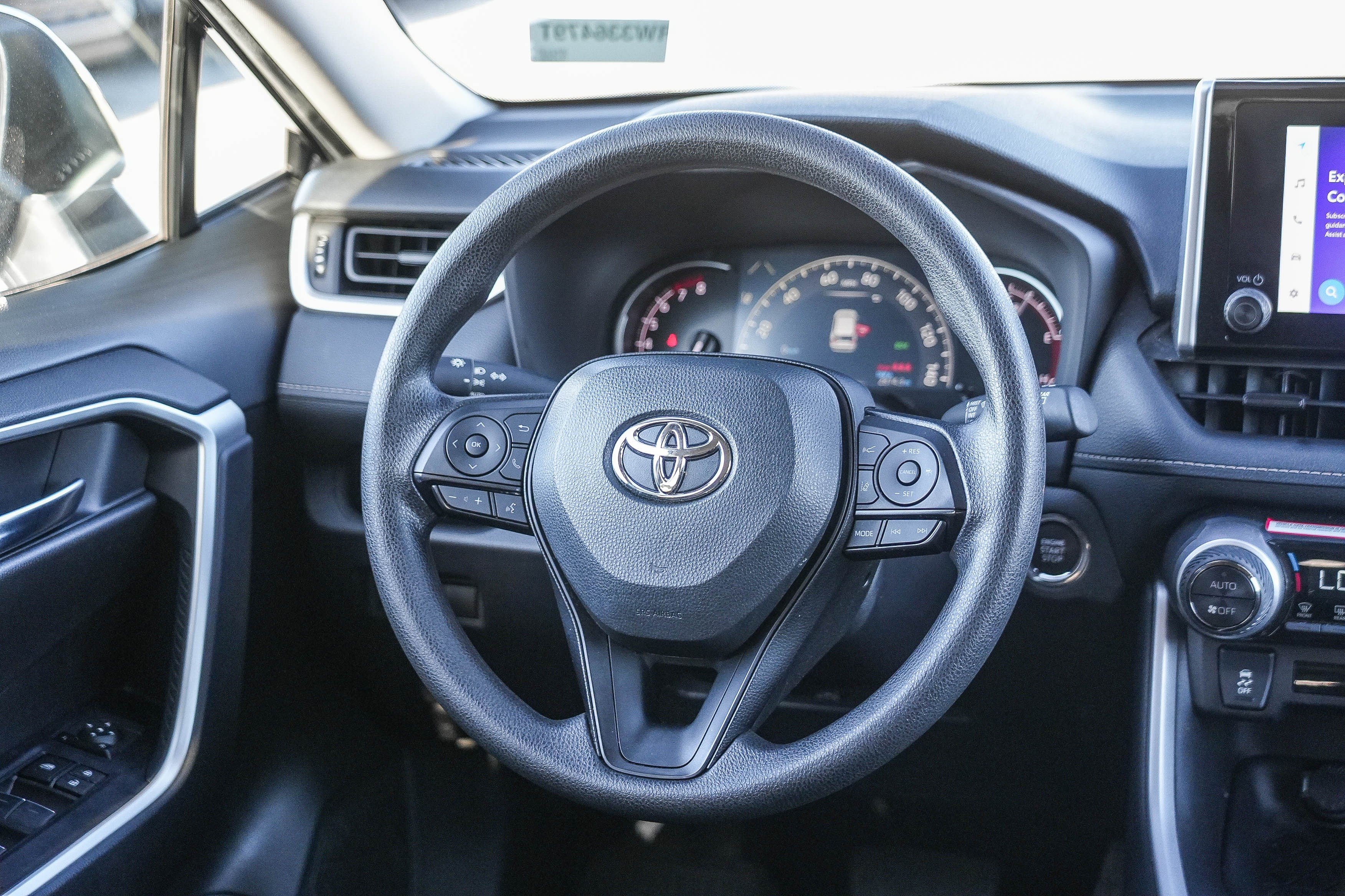Certified 2024 Toyota RAV4 XLE FWD image 16