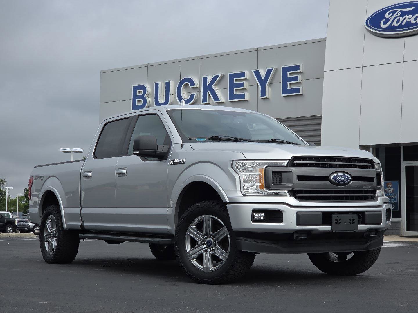 Used 2018 Ford F150 XLT w/ Equipment Group 302A Luxury AWD/4WD image 2