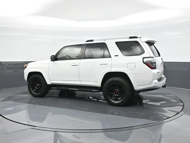 Used 2022 Toyota 4Runner SR5 image 5