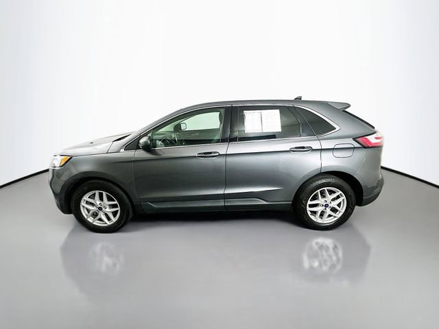 Used 2021 Ford Edge SEL w/ Convenience Package image 4