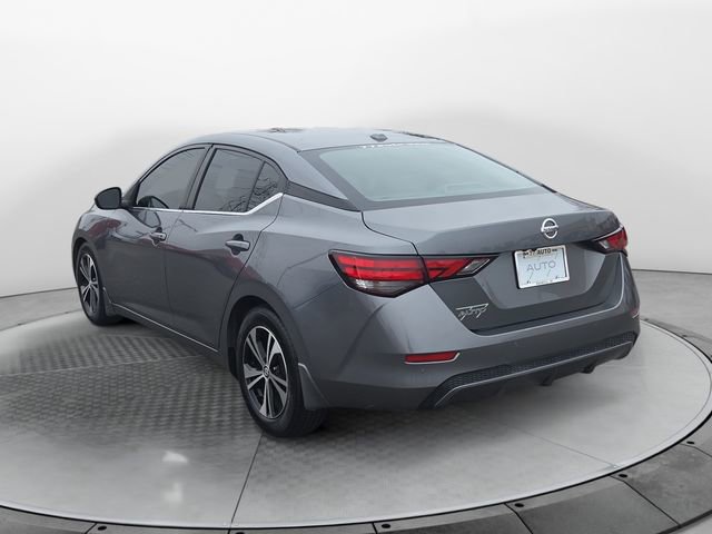 Used 2021 Nissan Sentra SV image 3