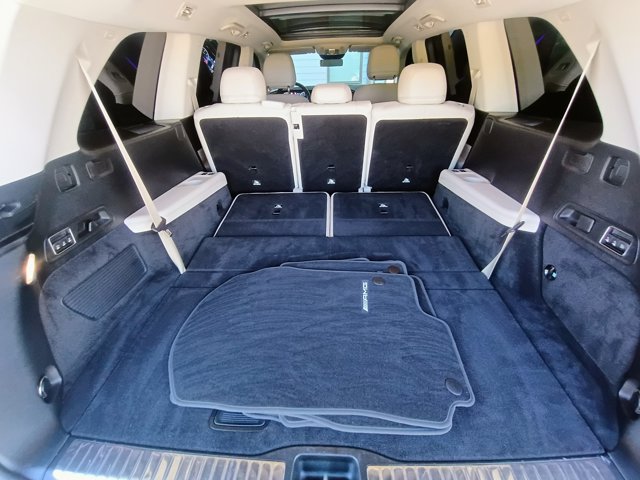 Used 2024 Mercedes-Benz GLS 580 4MATIC image 83