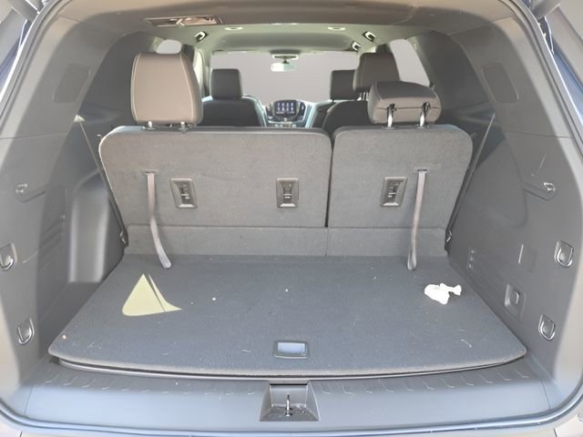 Used 2023 Chevrolet Traverse LT image 31