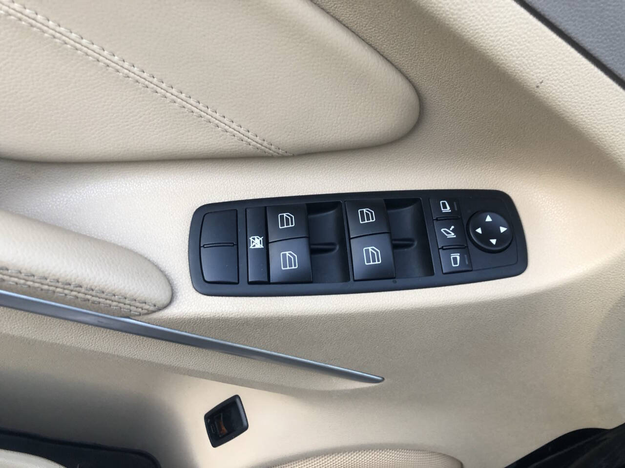 Used 2011 Mercedes-Benz ML 350 4MATIC image 16