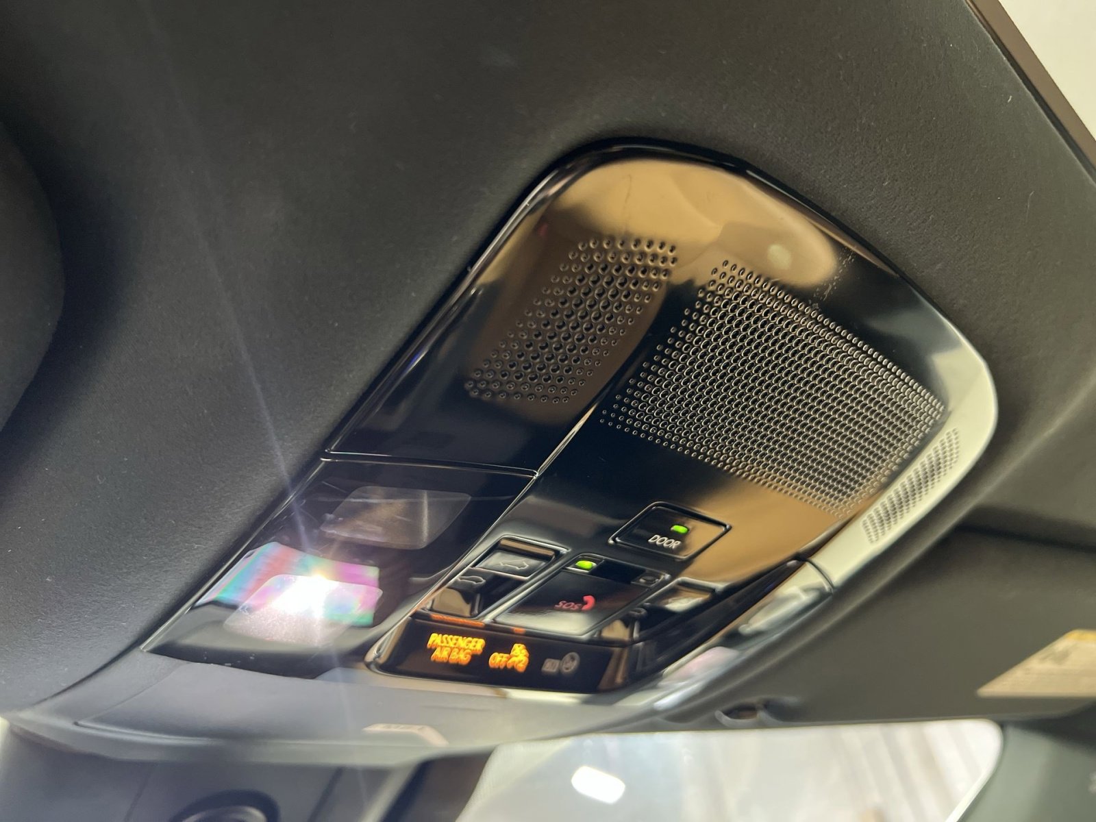 Used 2024 Lexus RX 350 w/ Convenience Package image 35