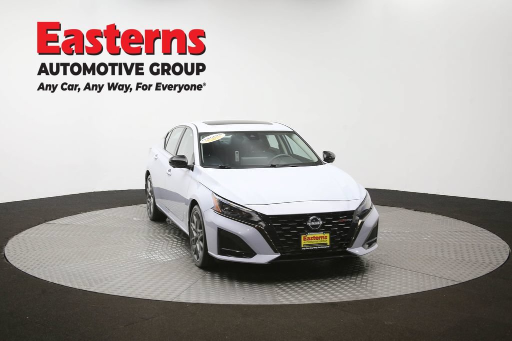 Used 2023 Nissan Altima 2.0 SR FWD image 51