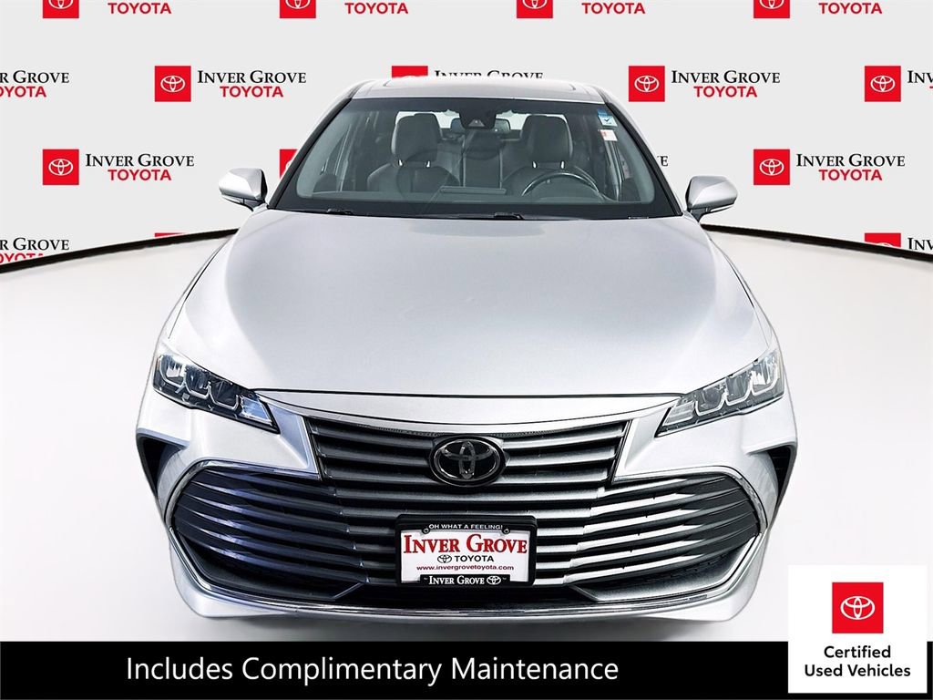 Certified 2019 Toyota Avalon XLE w/ Moonroof Package image 2