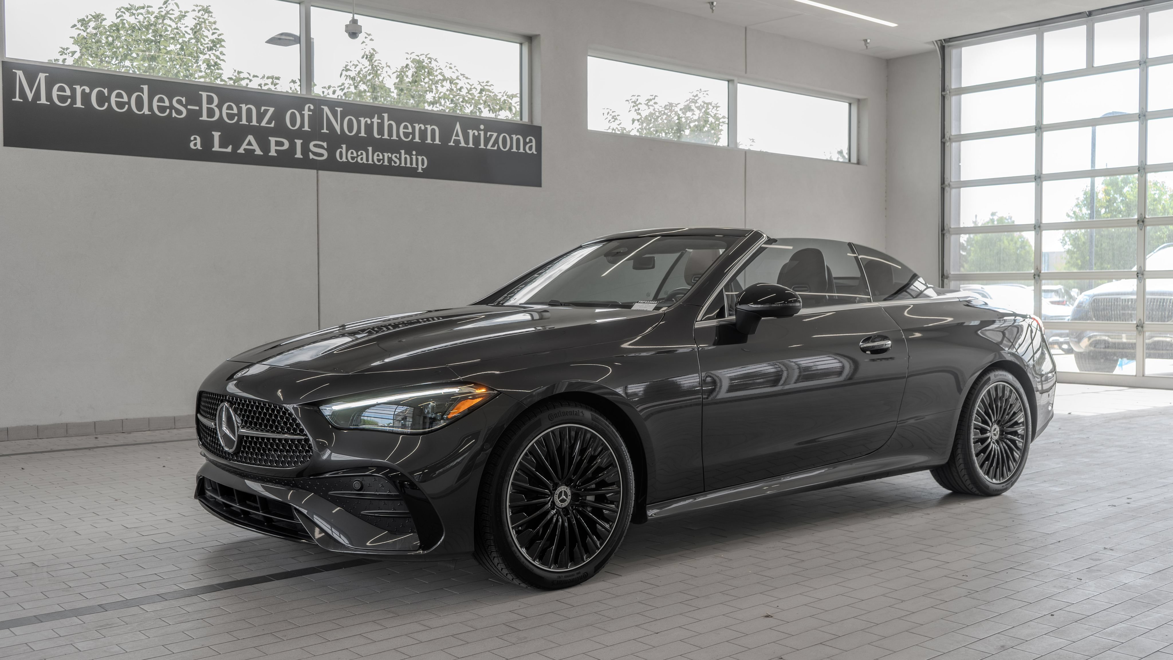 Used 2024 Mercedes-Benz CLE 300 4MATIC Cabriolet image 4