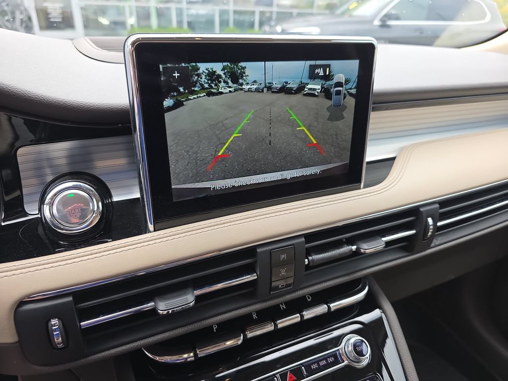 Used 2020 Lincoln Corsair FWD w/ Premium Package image 32