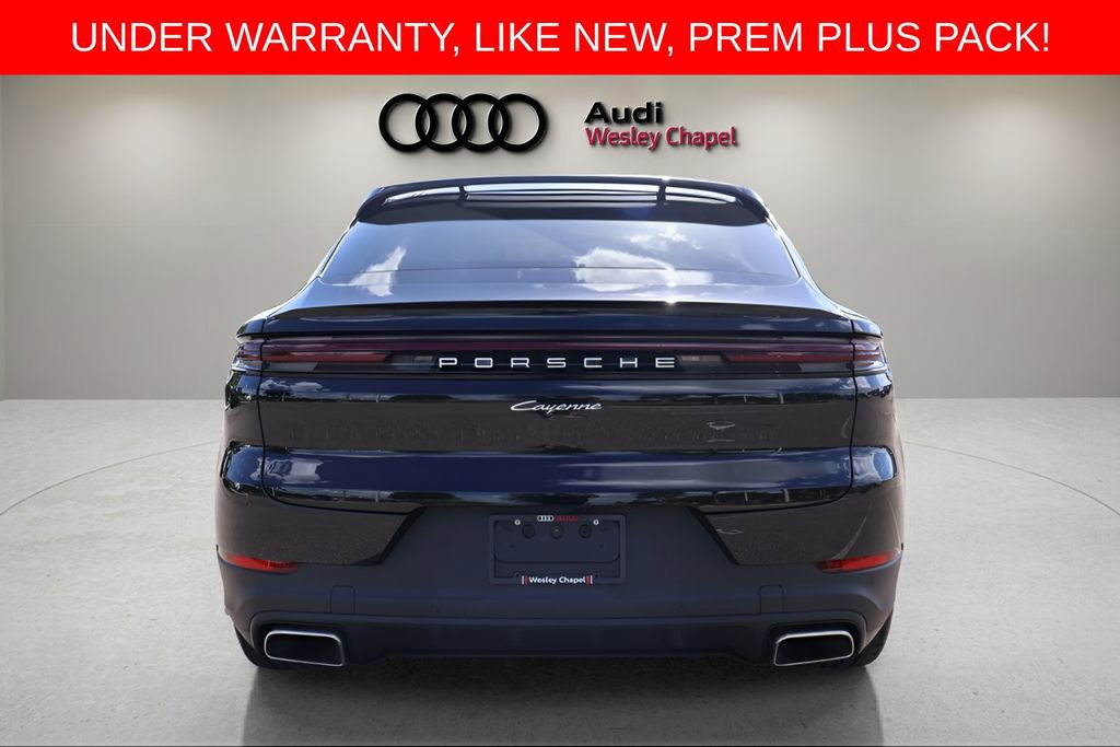 Used 2026 Porsche Cayenne Coupe image 4