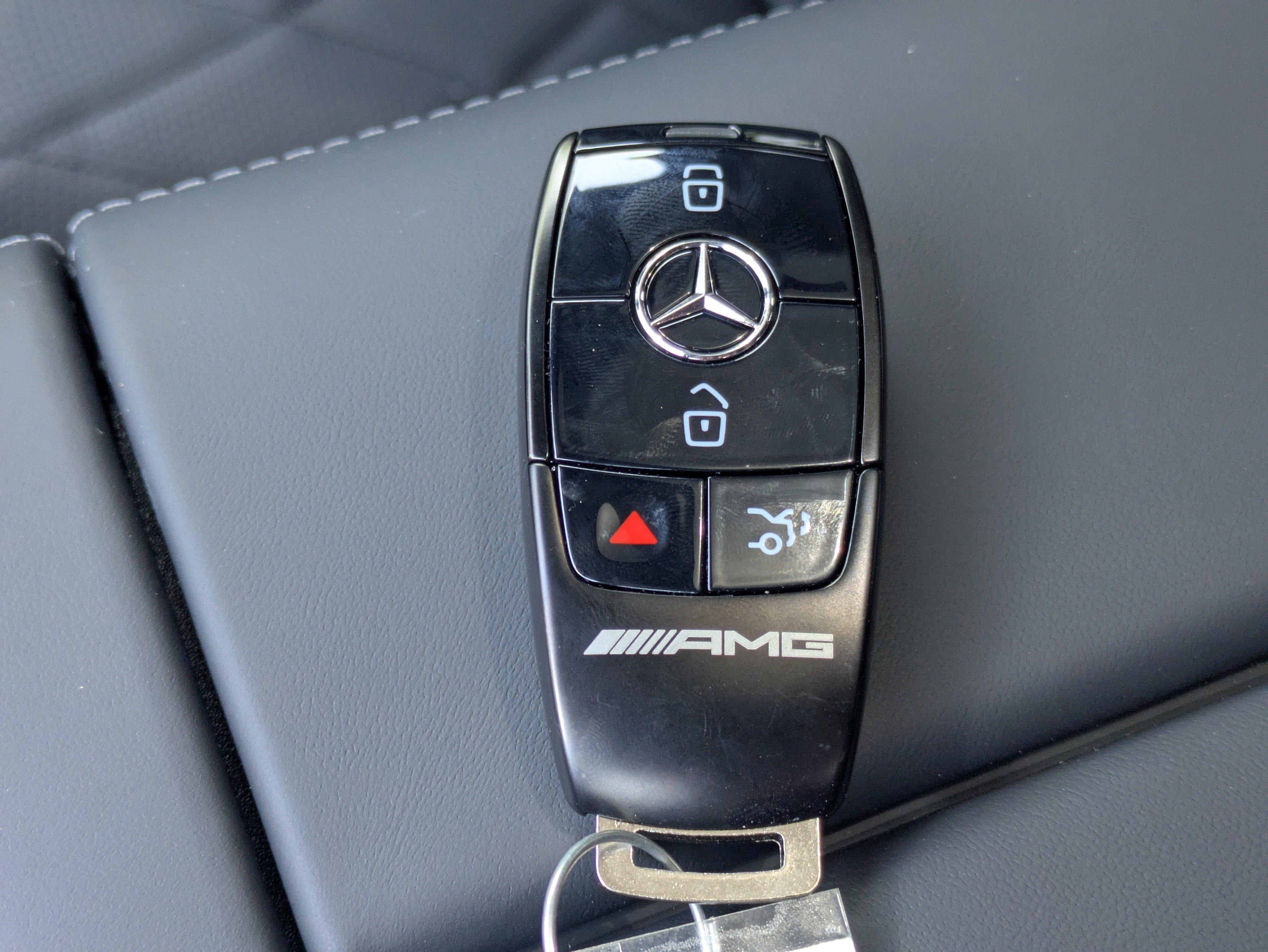 New 2026 Mercedes-Benz GLE 53 AMG 4MATIC Coupe image 28