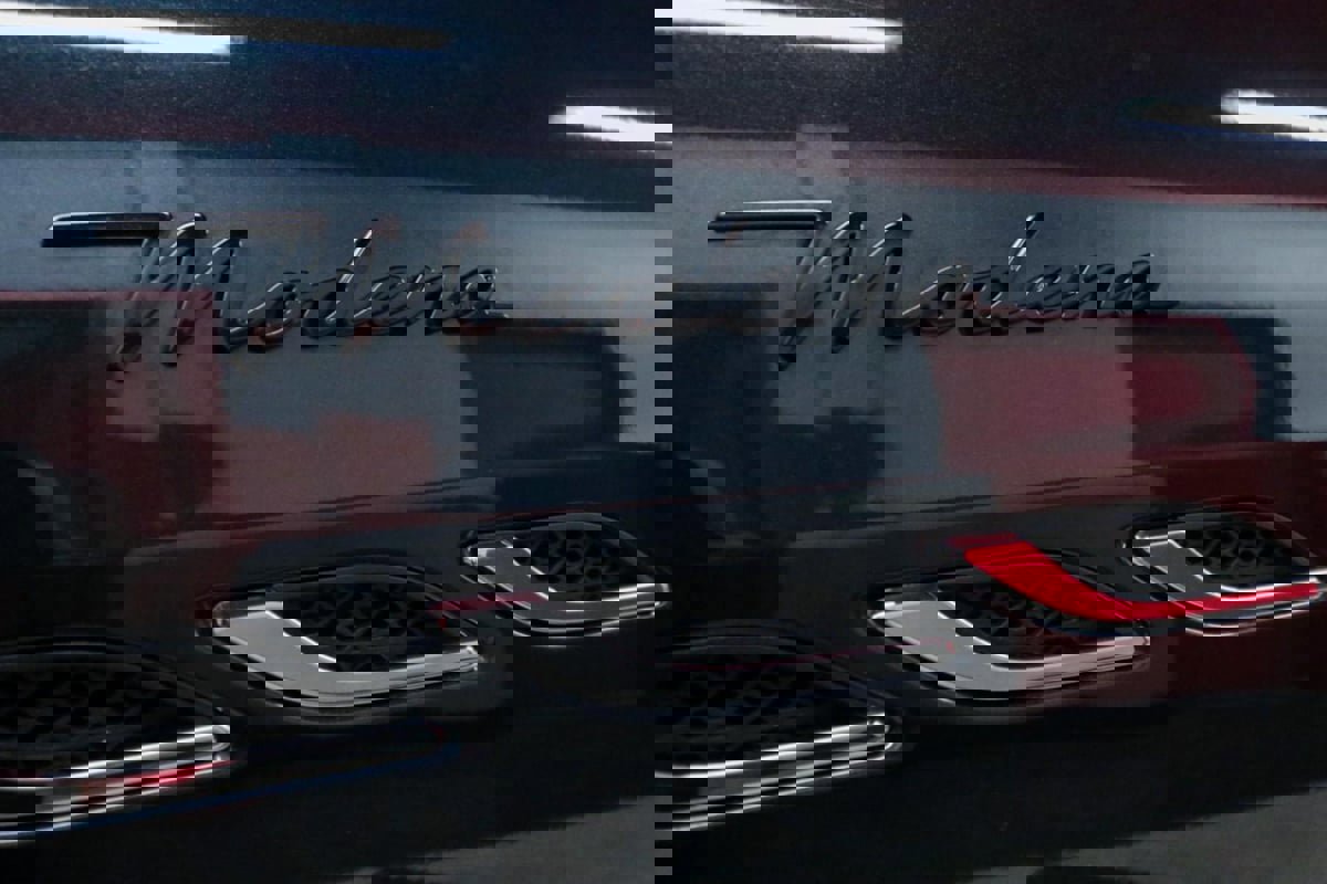 Used 2022 Maserati Ghibli Modena Q4 image 49