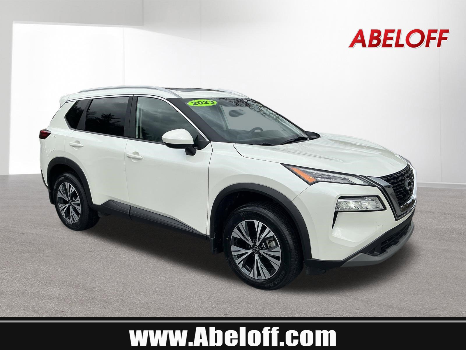 Used 2023 Nissan Rogue SV w/ SV Premium B Package